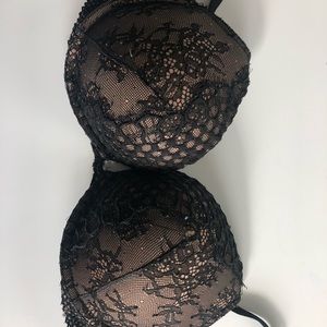 Victoria’s Secret Bombshell Bra